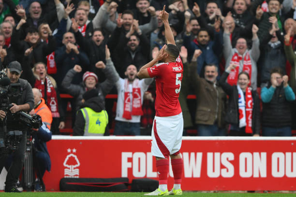 黑较为年轻 黑较为年轻