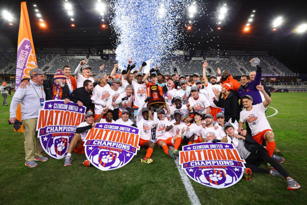 费尔南德斯 费尔南德斯